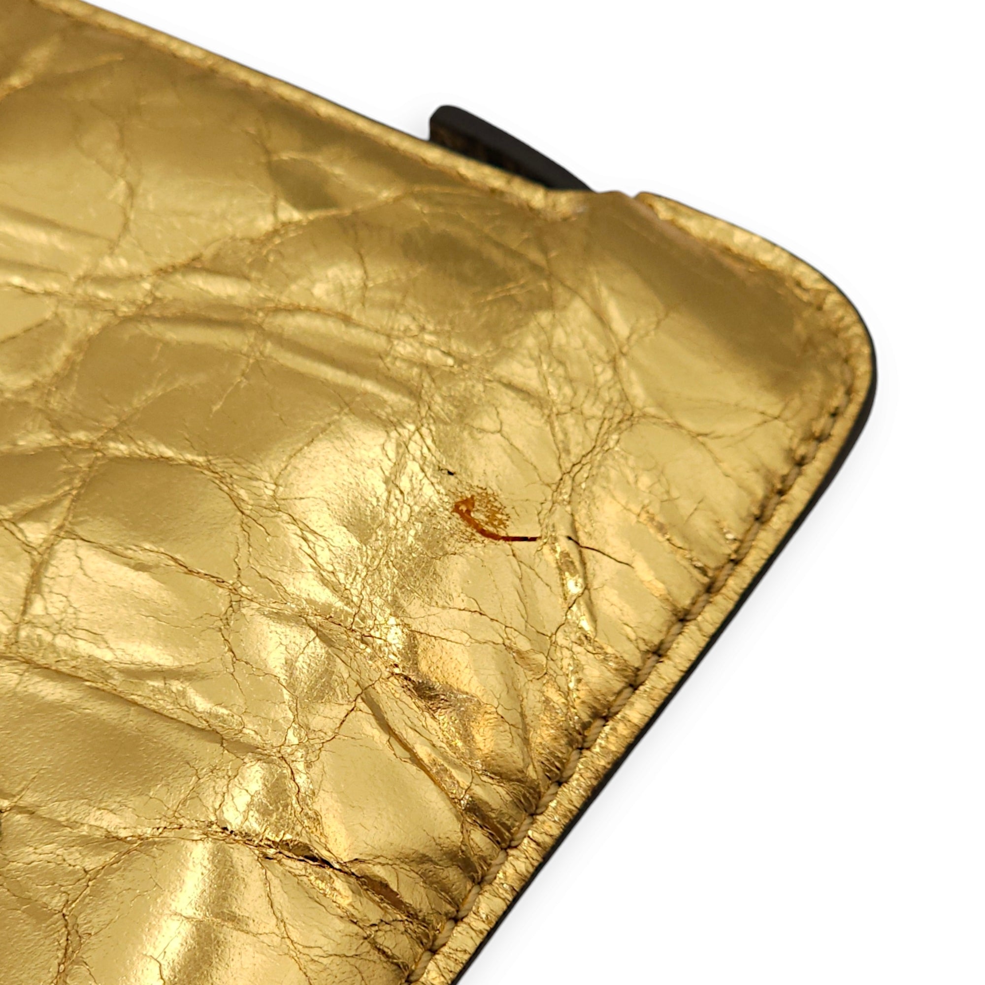 Feministe Mais Feminine Matallic Gold Clutch in Calfskin, Palladium hardware - Image 9