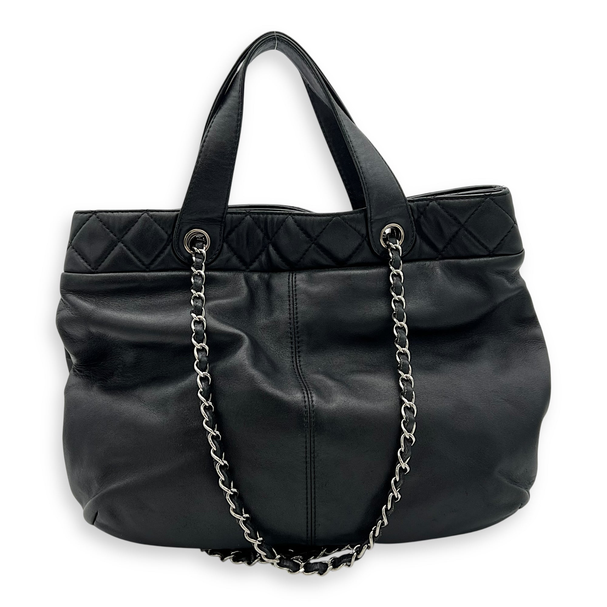 Trianon Shopping Black Tote Bag in Lambskin, Silver hardware - Image 3