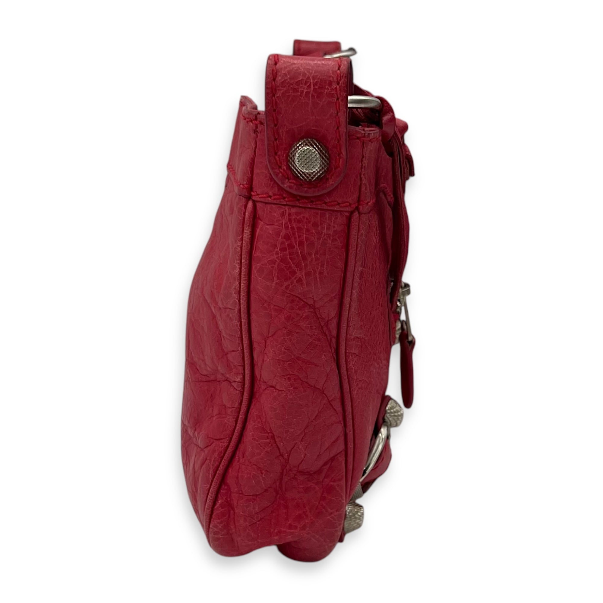Hip Red Shoulder Bag in Distressed Leather, Silver hardware - Image 5