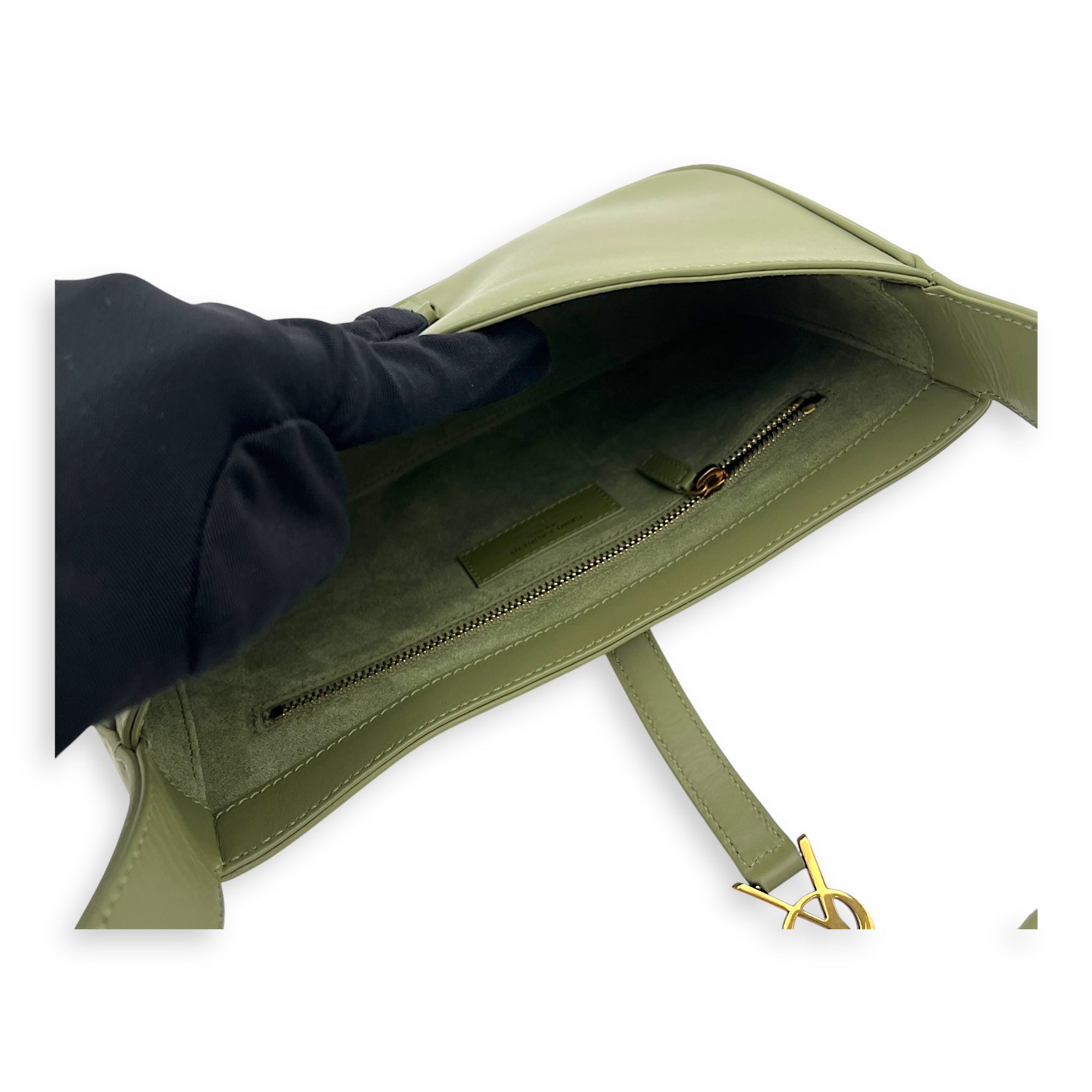 Le 5 A 7 Shoulder Bag Green in Calfskin, Gold hardware - Image 11