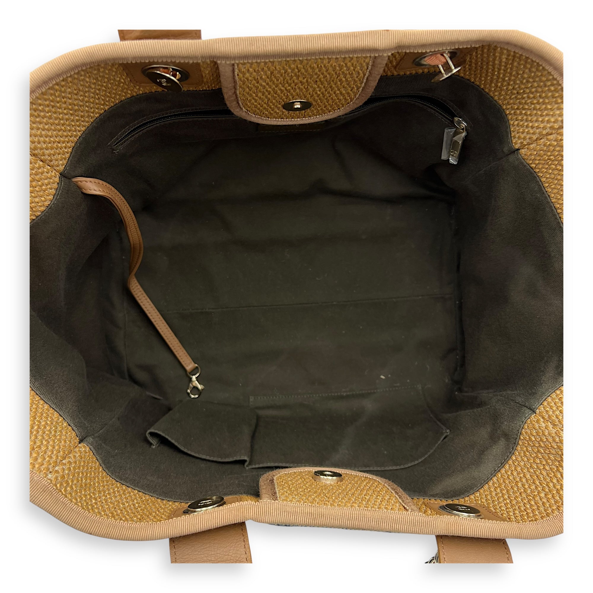 Deauville Medium Brown Tote Bag in Raffia, Gold hardware - Image 7