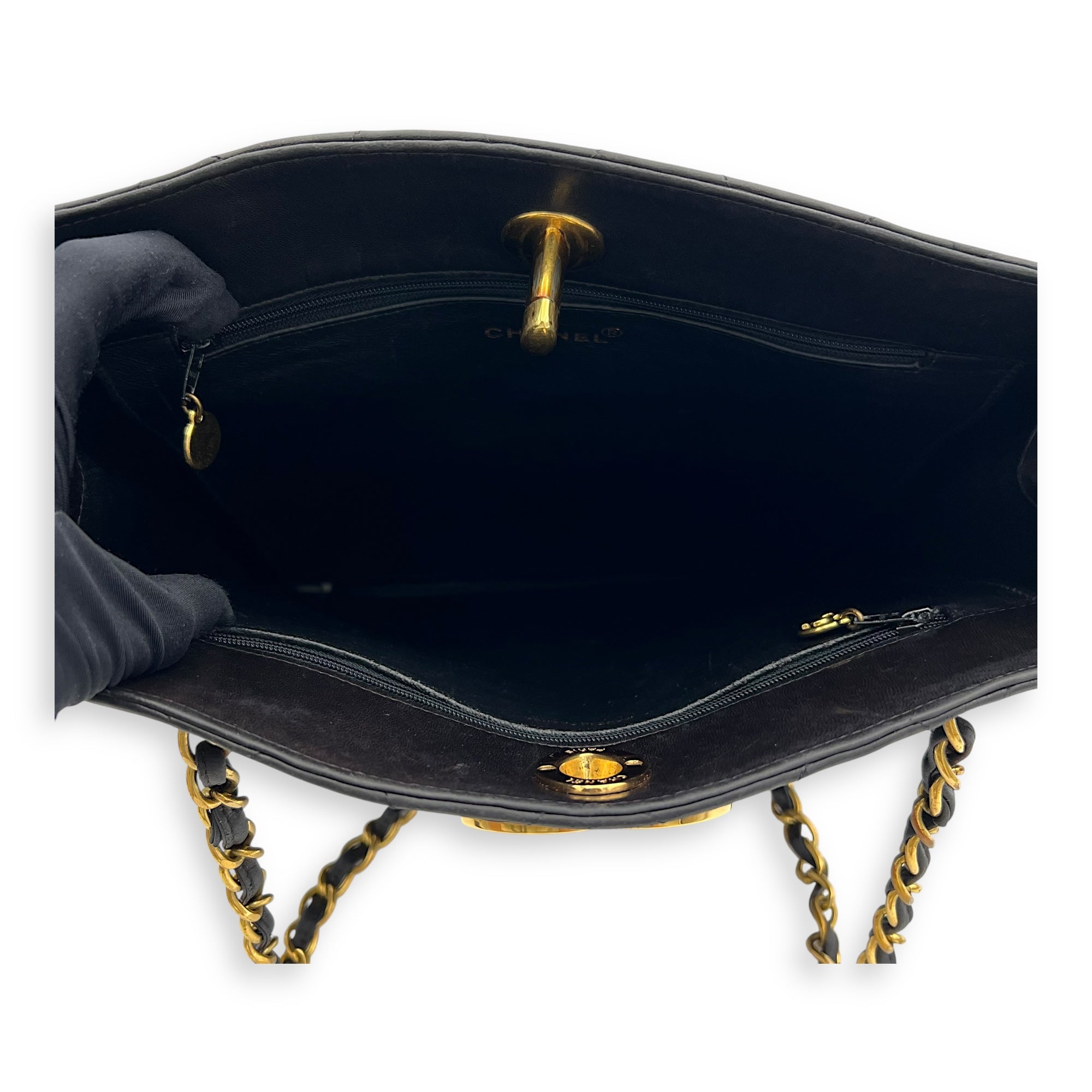 Vintage Big CC Tote Bag Black in Lambskin, Gold hardware - Image 7