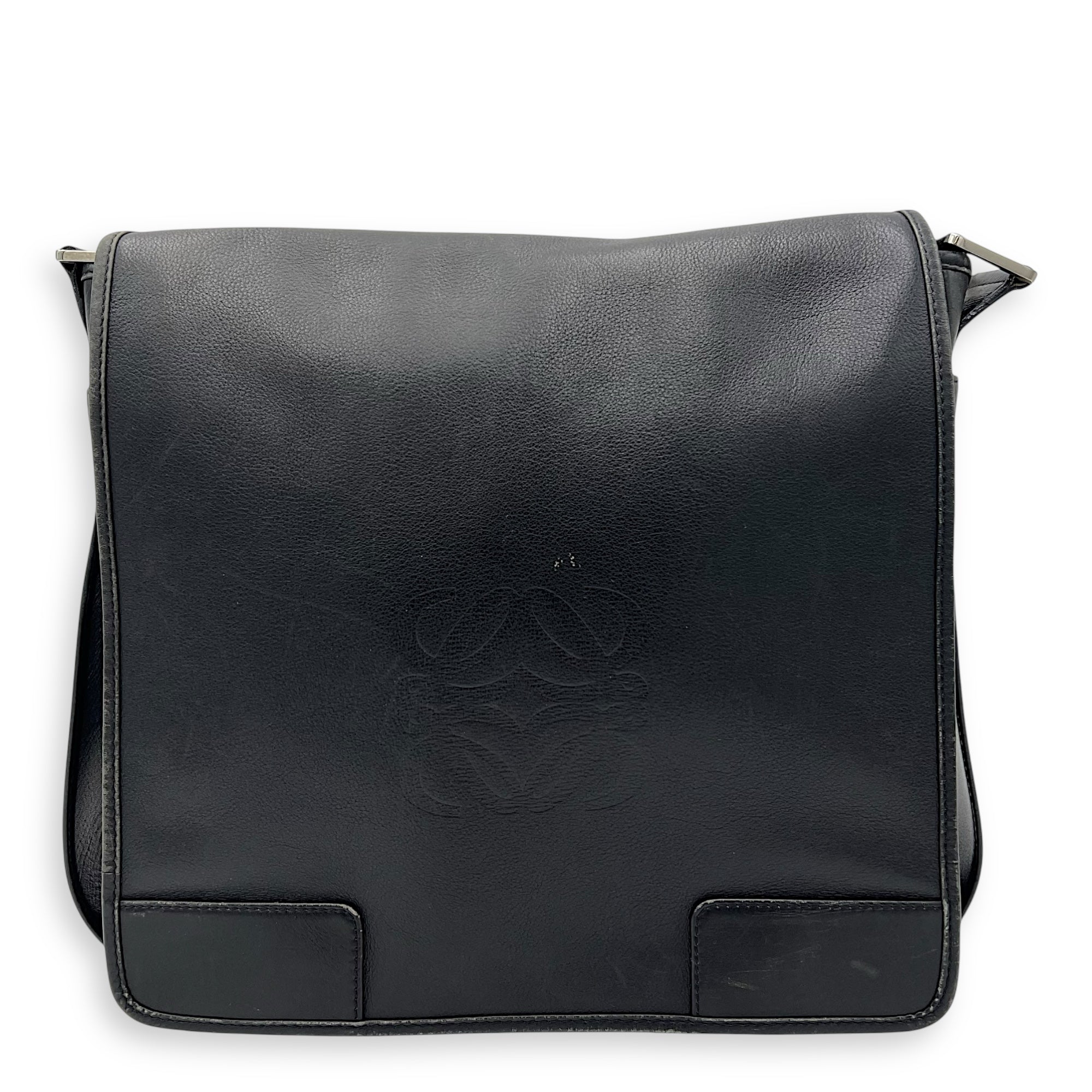 Vintage Crossbody Bag Black in Calfskin, Silver hardware